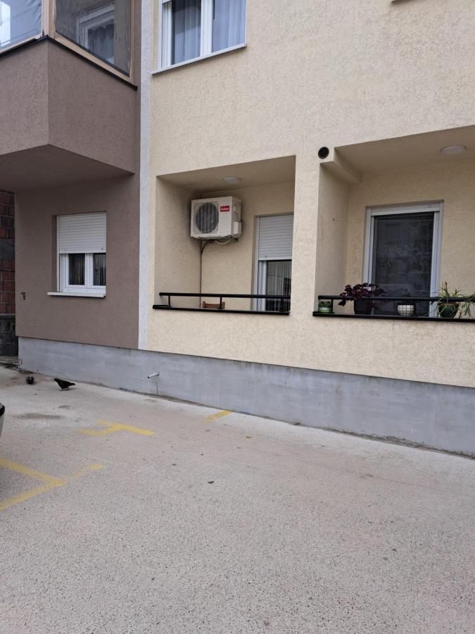 Apartman Sara 2 Belgrade Exterior photo